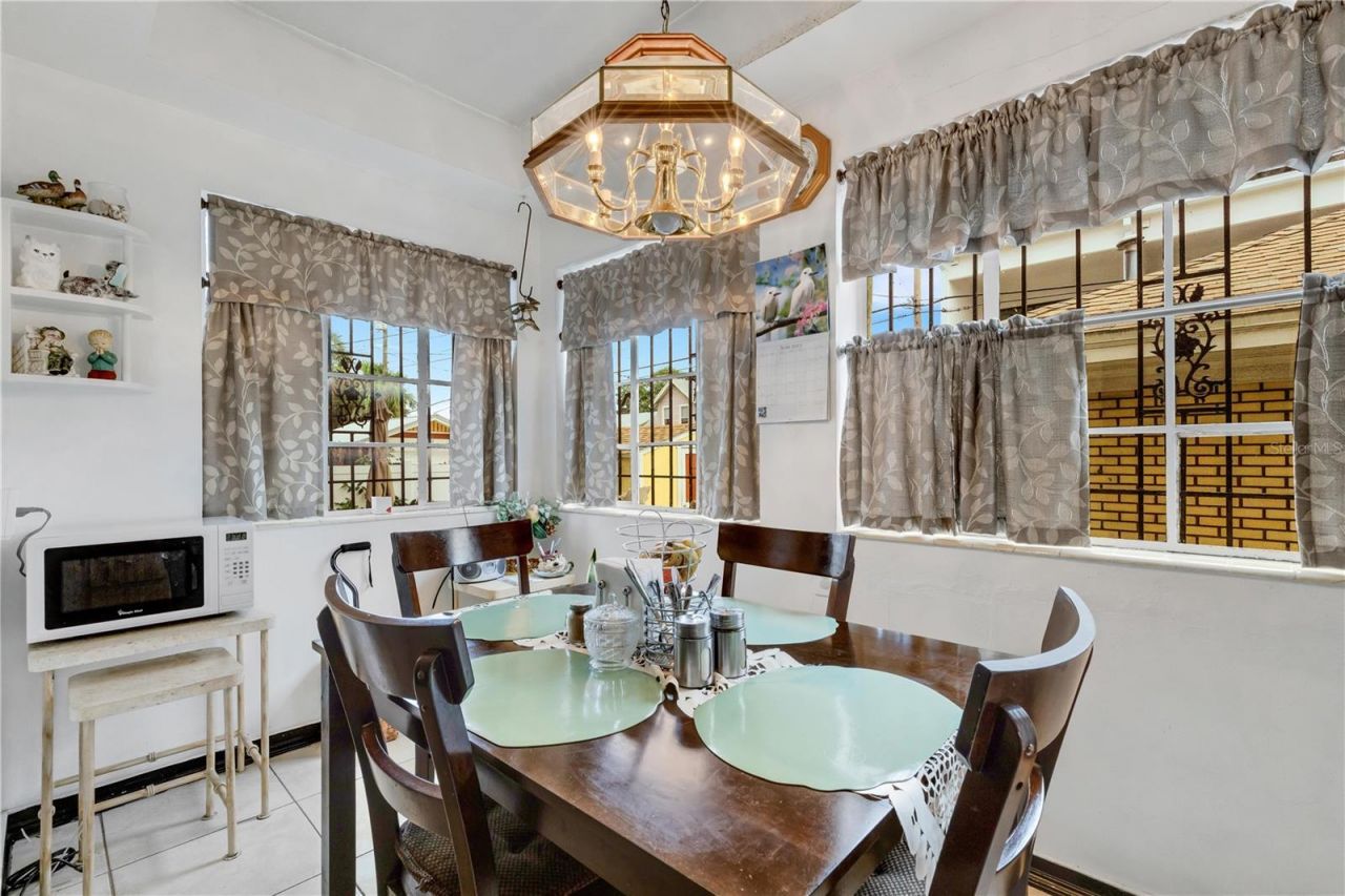 2701 1st Avenue S, Saint Petersburg, FL 33712 Photo