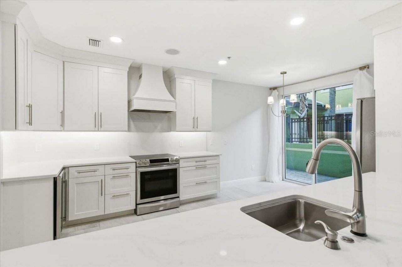 6536 Moorings Point Circle, Unit 101, Lakewood Ranch, FL 34202 Photo