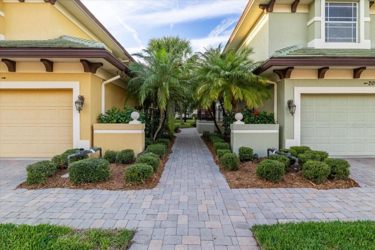 6536 Moorings Point Circle, Unit 101, Lakewood Ranch, FL 34202 Photo