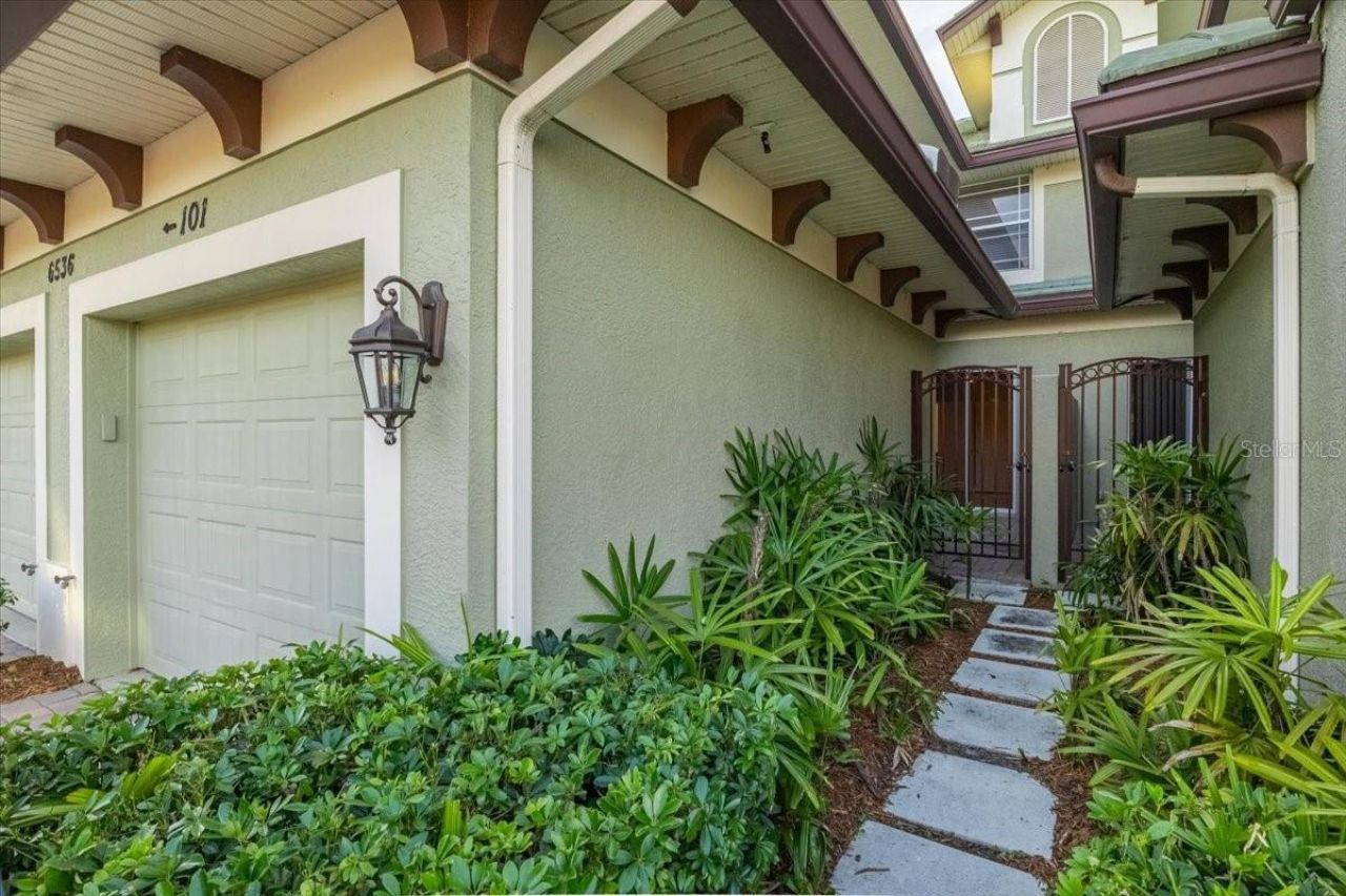 6536 Moorings Point Circle, Unit 101, Lakewood Ranch, FL 34202 Photo