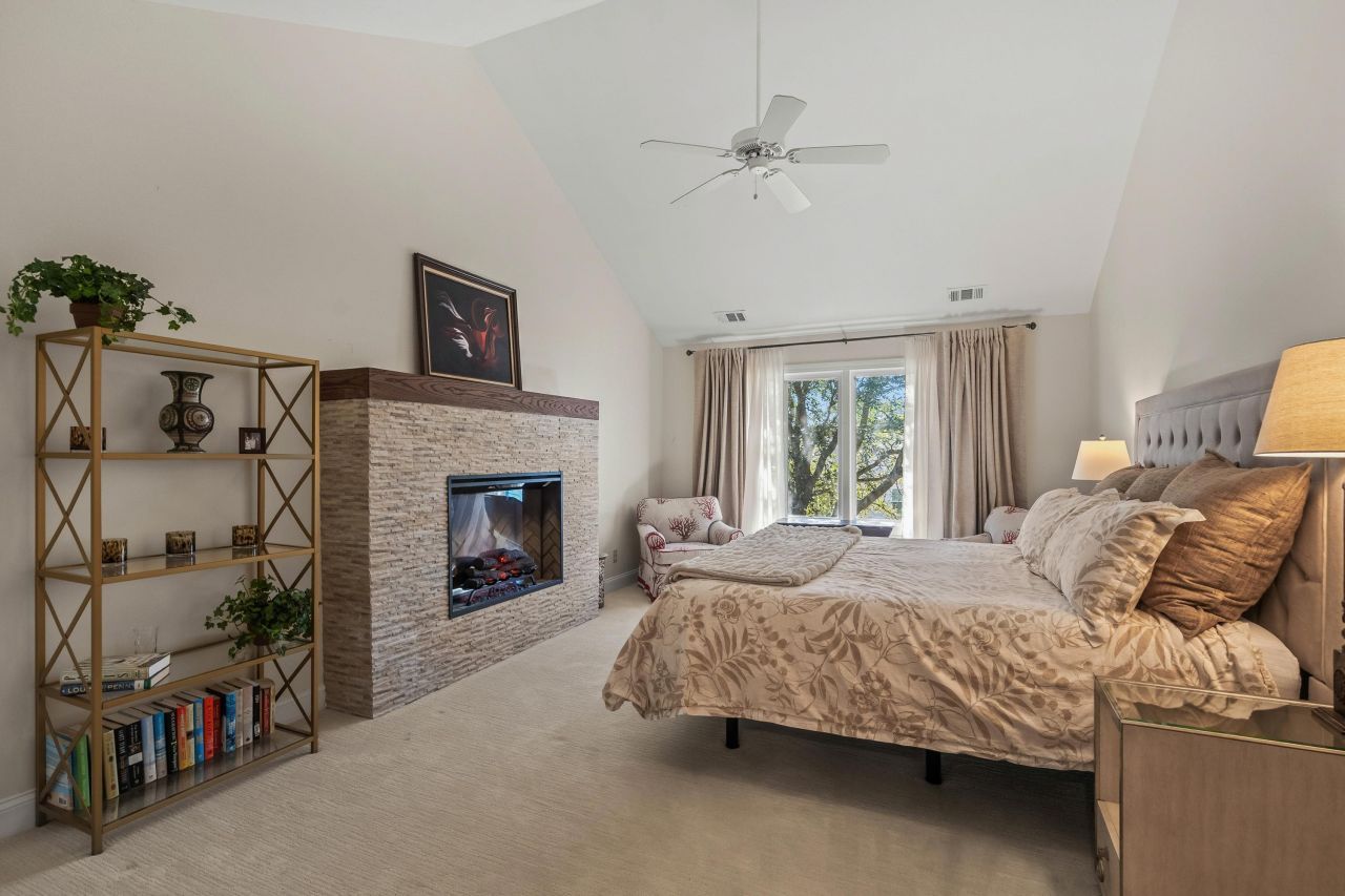 48-3 Twelve Oaks Dr. Photo 29