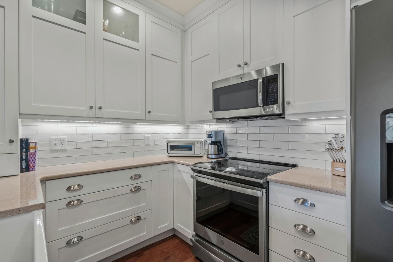 48-3 Twelve Oaks Dr. Photo 6