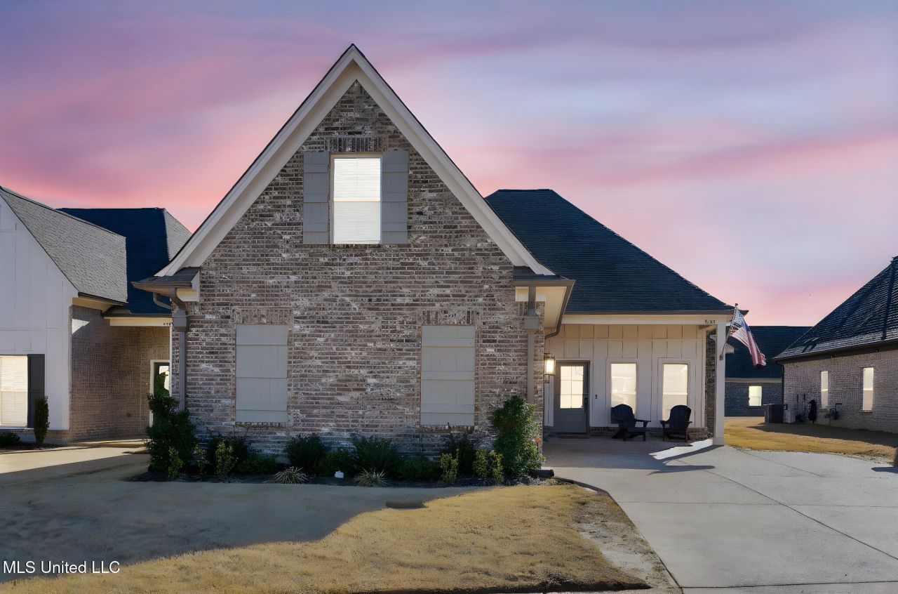 5185 Watson Vw Drive, Nesbit, MS 38651 Main Photo