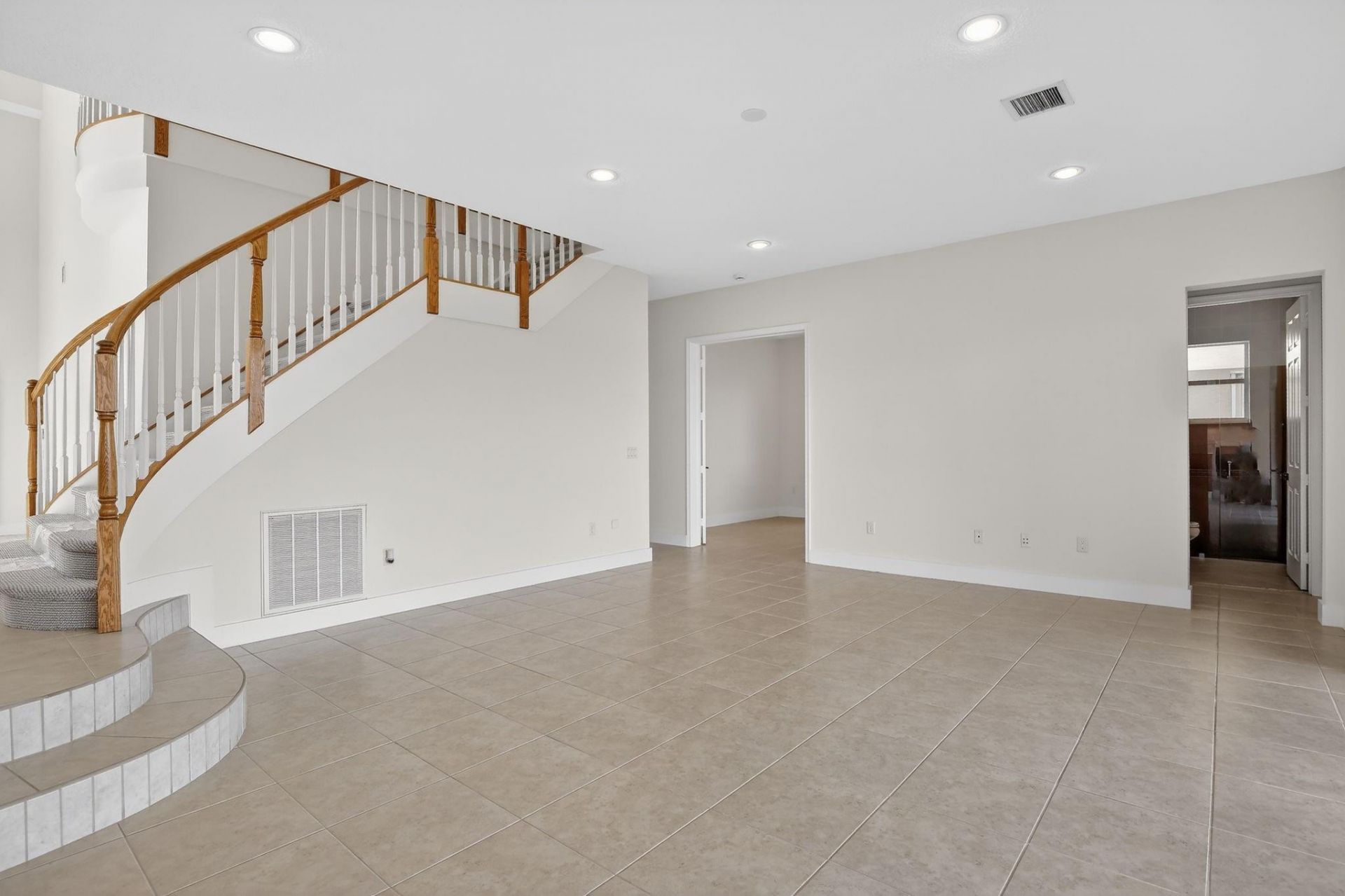 1071 SW 171st Ter, Pembroke Pines, FL 33027 Photo