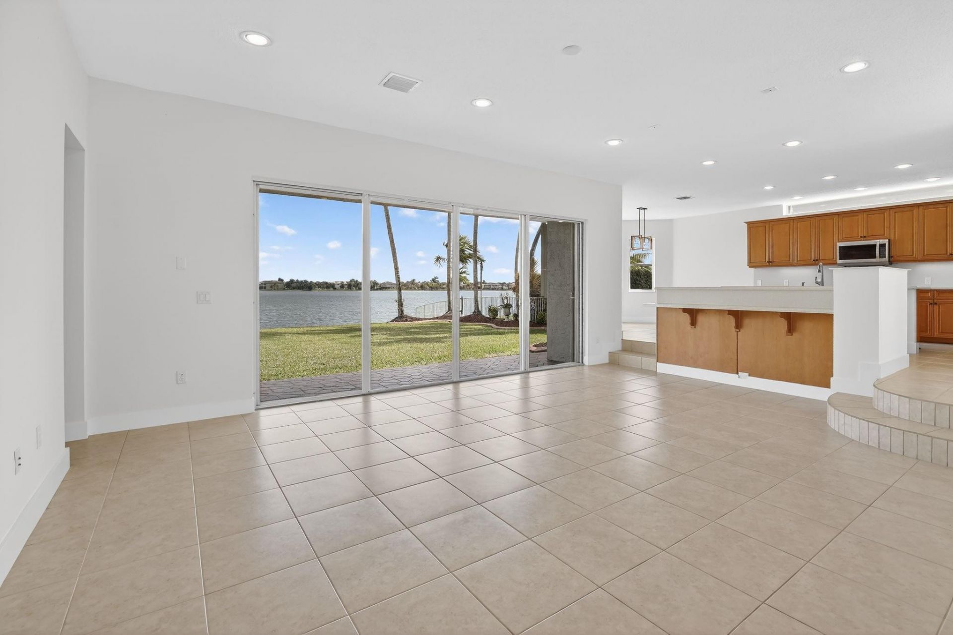 1071 SW 171st Ter, Pembroke Pines, FL 33027 Photo