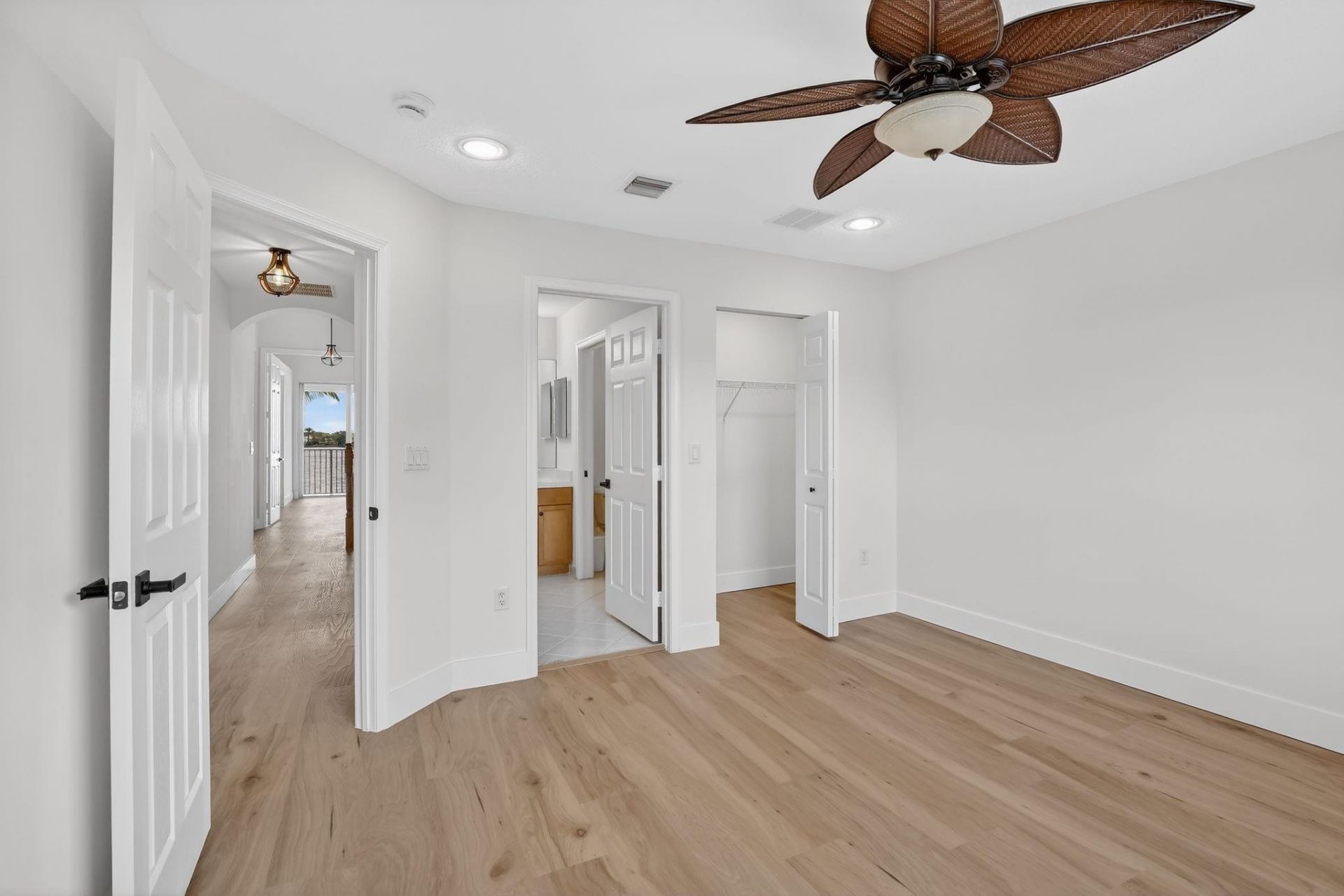 1071 SW 171st Ter, Pembroke Pines, FL 33027 Photo