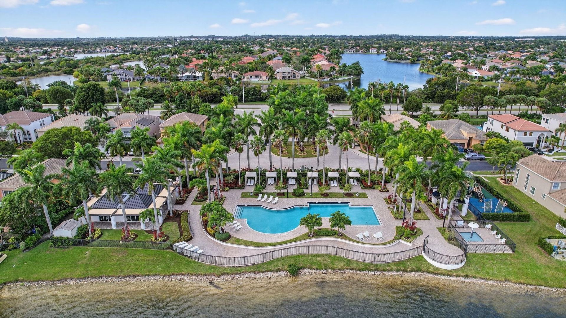 1071 SW 171st Ter, Pembroke Pines, FL 33027 Photo