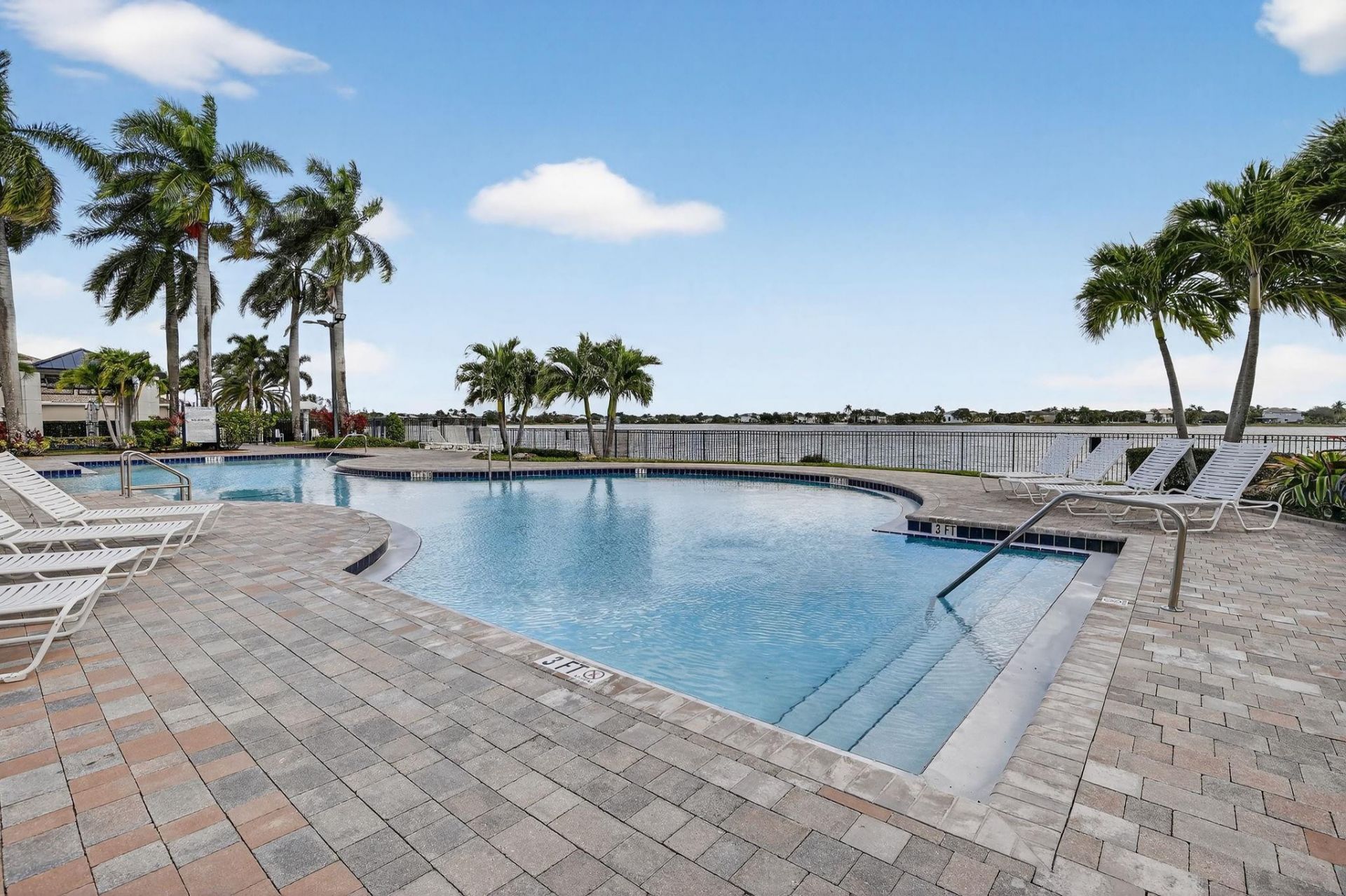 1071 SW 171st Ter, Pembroke Pines, FL 33027 Photo