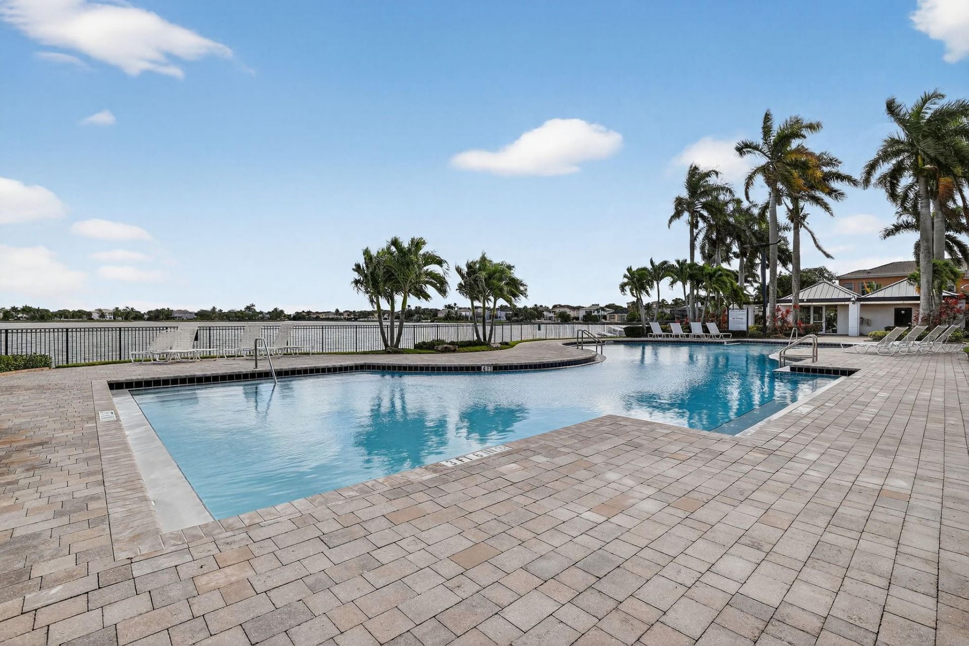 1071 SW 171st Ter, Pembroke Pines, FL 33027 Photo