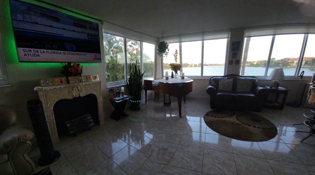 Please Call For Address, Miami, FL 33179 Photo