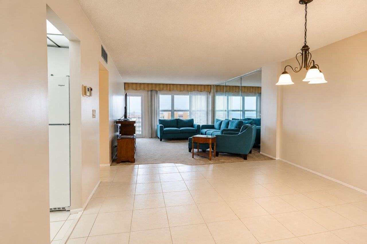 405 N Ocean Boulevard, Unit 1704, Pompano Beach, FL 33062 Photo