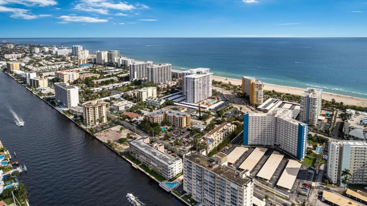 405 N Ocean Boulevard, Unit 1704, Pompano Beach, FL 33062 Photo