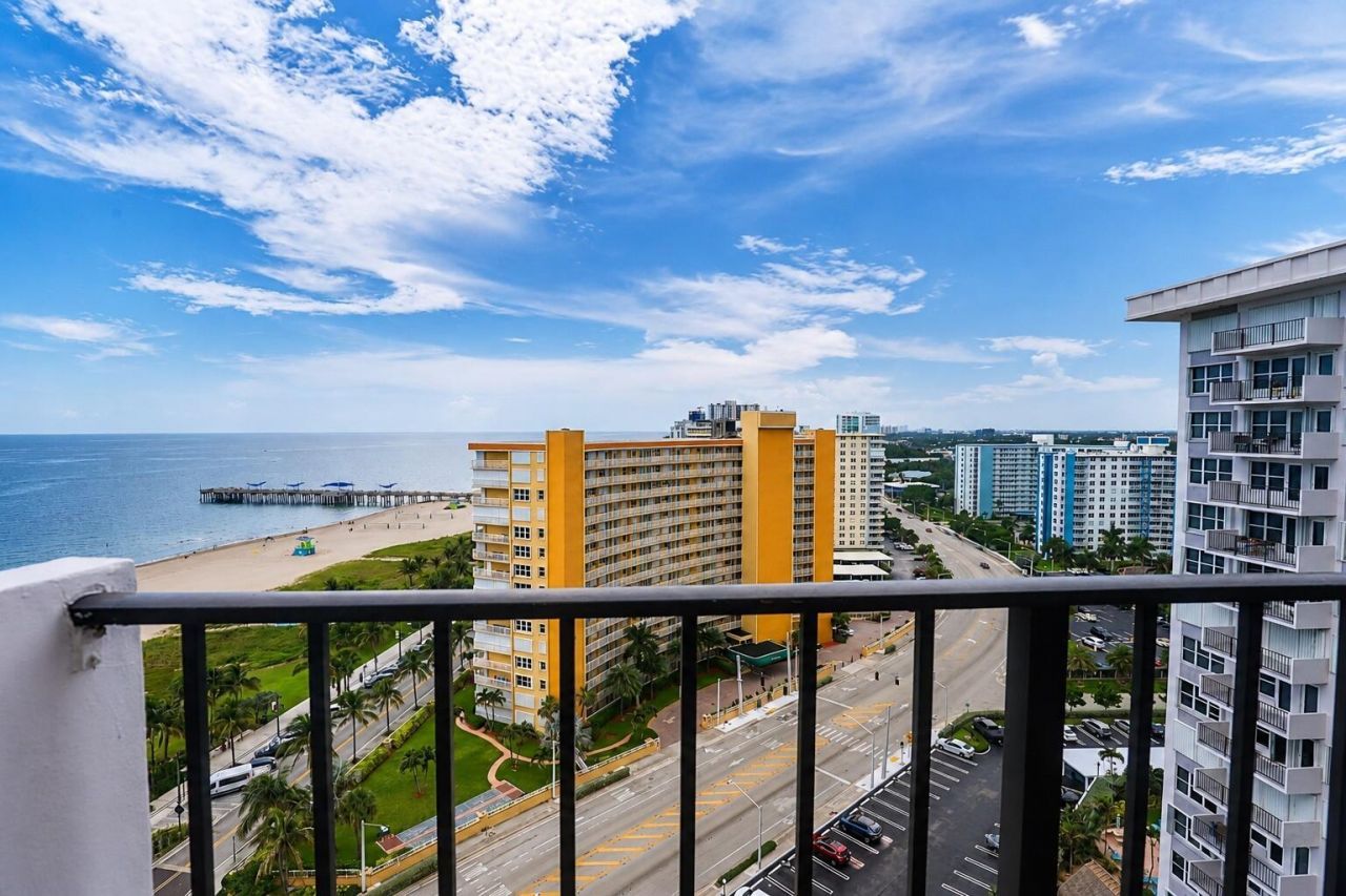 405 N Ocean Boulevard, Unit 1704, Pompano Beach, FL 33062 Photo