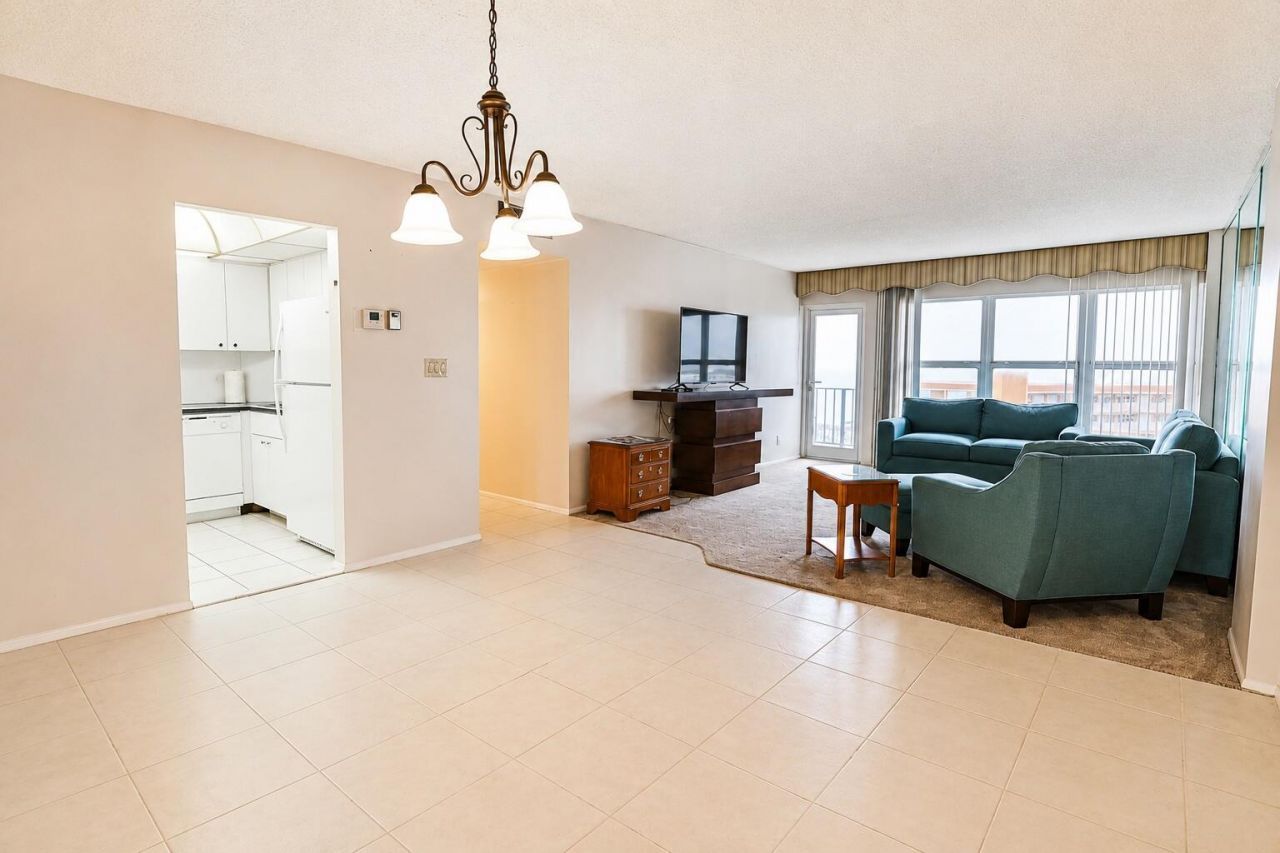 405 N Ocean Boulevard, Unit 1704, Pompano Beach, FL 33062 Photo