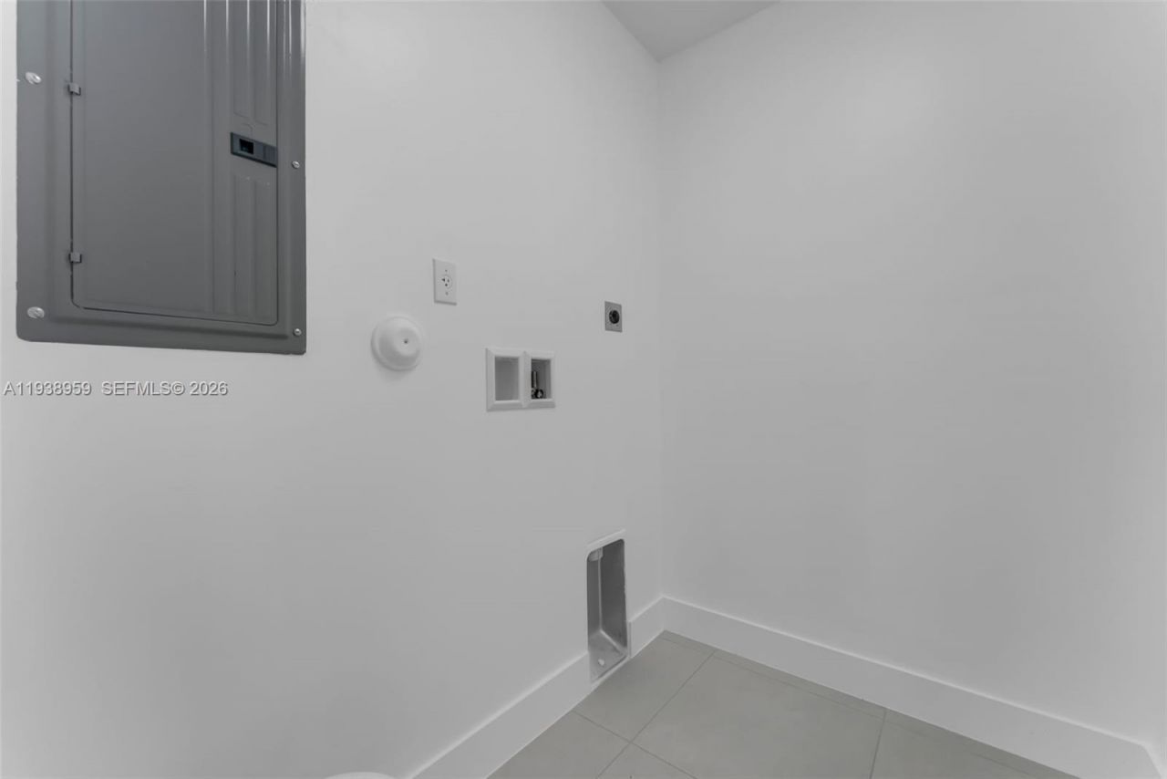 1440 NW 61st St, Miami, FL 33142 Photo