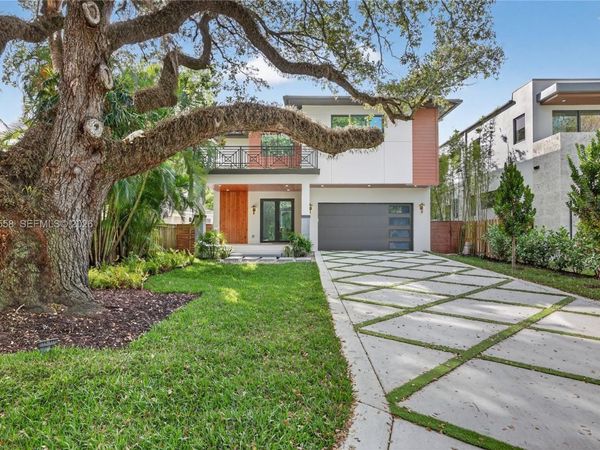 809 SW 12th Ave, Fort Lauderdale, FL 33312