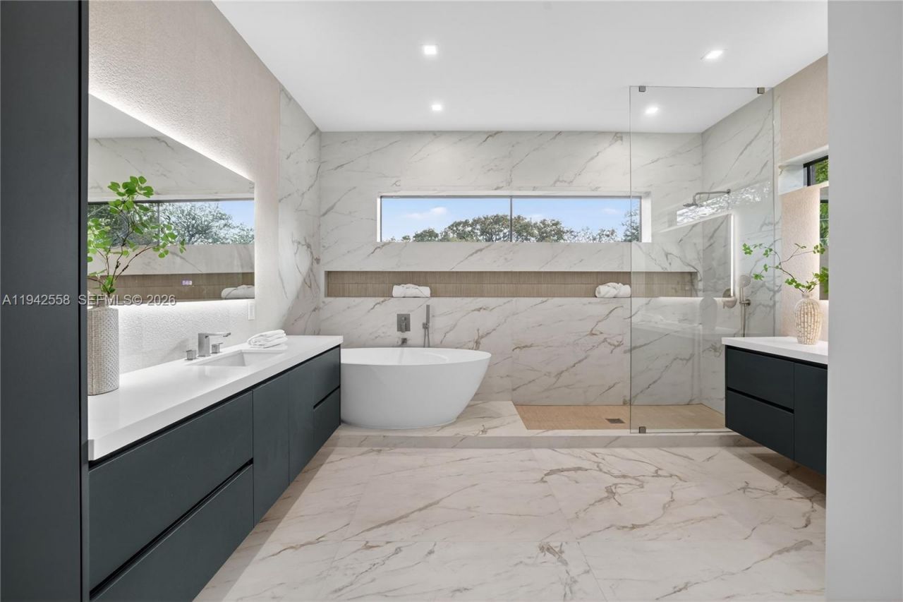 809 SW 12th Ave, Fort Lauderdale, FL 33312 Photo