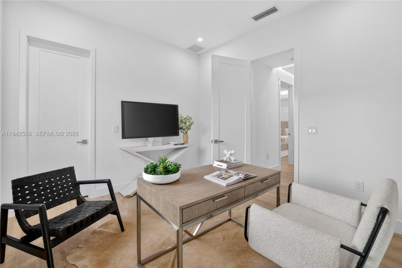 809 SW 12th Ave, Fort Lauderdale, FL 33312 Photo