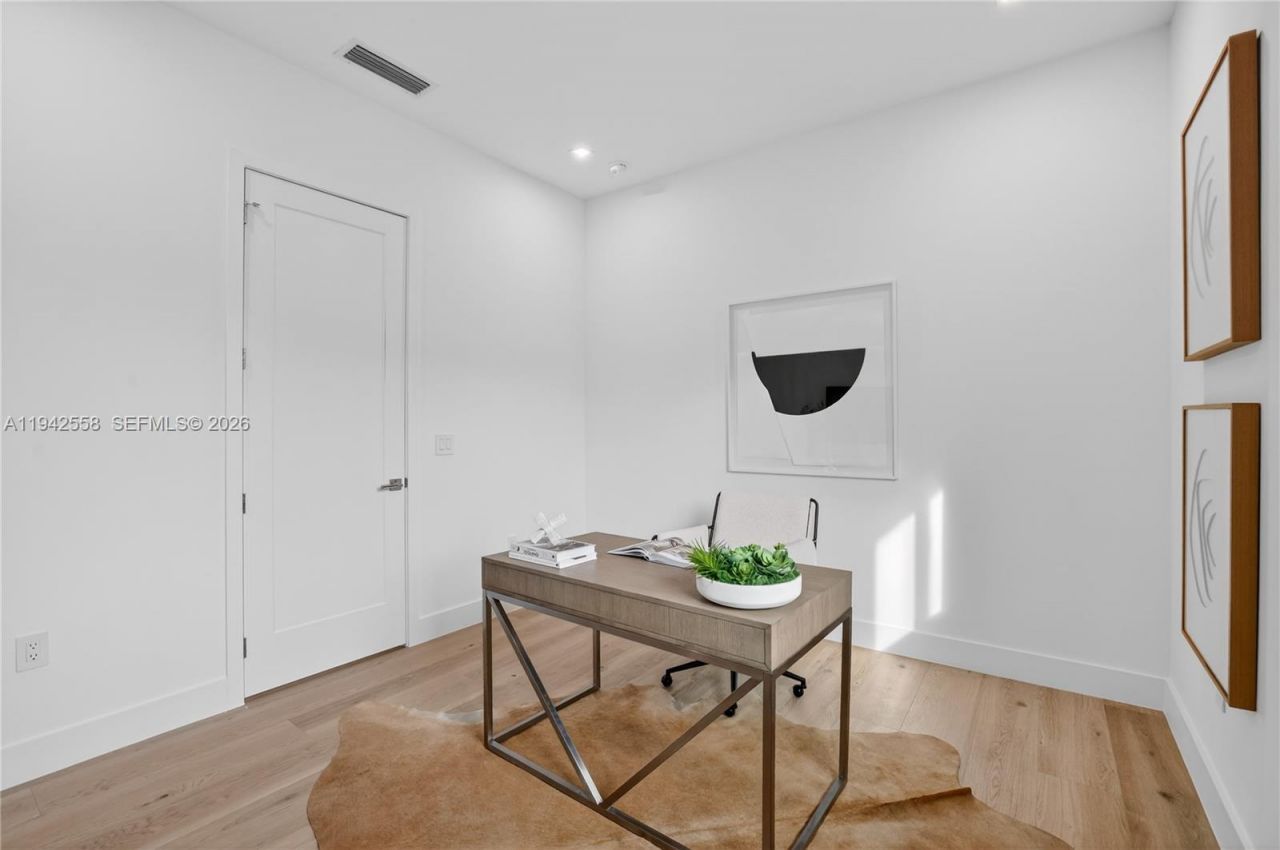 809 SW 12th Ave, Fort Lauderdale, FL 33312 Photo