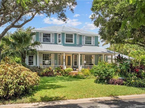 4 Lantana Lane, Sewalls Point, FL 34996