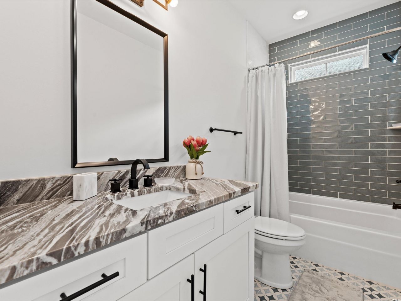 6723 Ocean Breeze Loop Photo 22