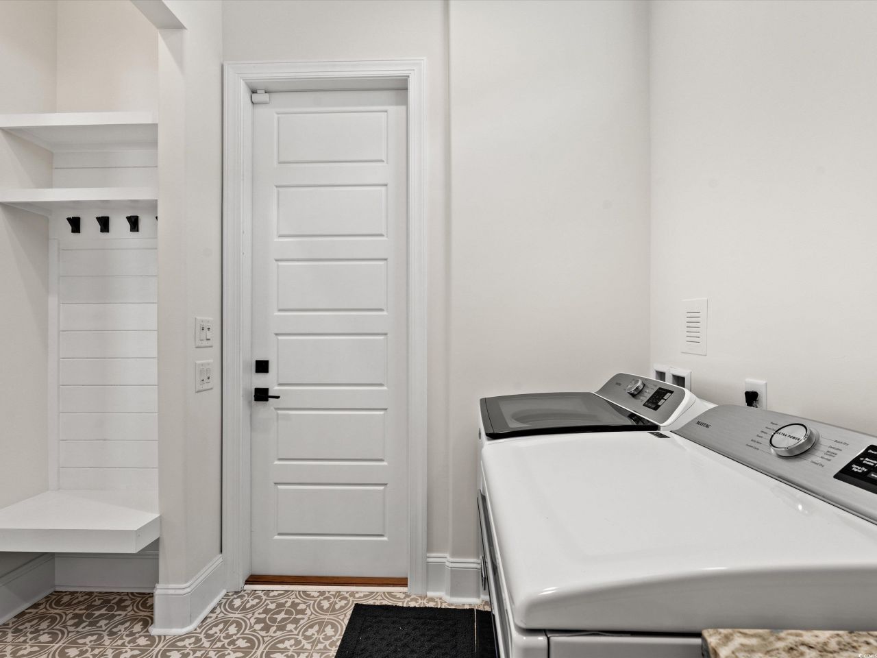 6723 Ocean Breeze Loop Photo 30