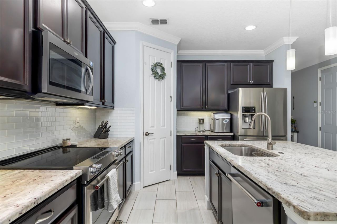 731 116th Court Ne, Bradenton, FL 34212 Photo