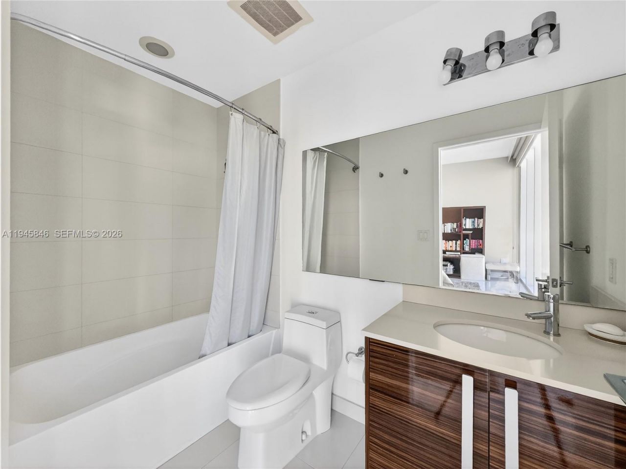 2020 N Bayshore Dr , Unit 1603, Miami, FL 33137 Photo