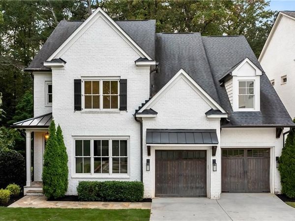 1760 Barclay Close NW, Atlanta, GA 30318