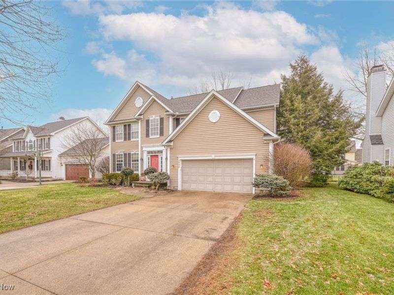 2939 Greenspire Lane, Fairlawn, OH 44333 Photo 2