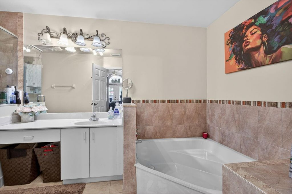 3071 NW 71st Avenue, Margate, FL 33063 Photo