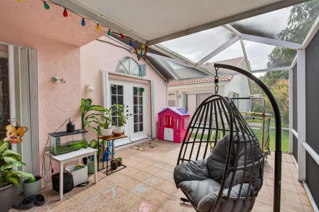 3071 NW 71st Avenue, Margate, FL 33063 Photo