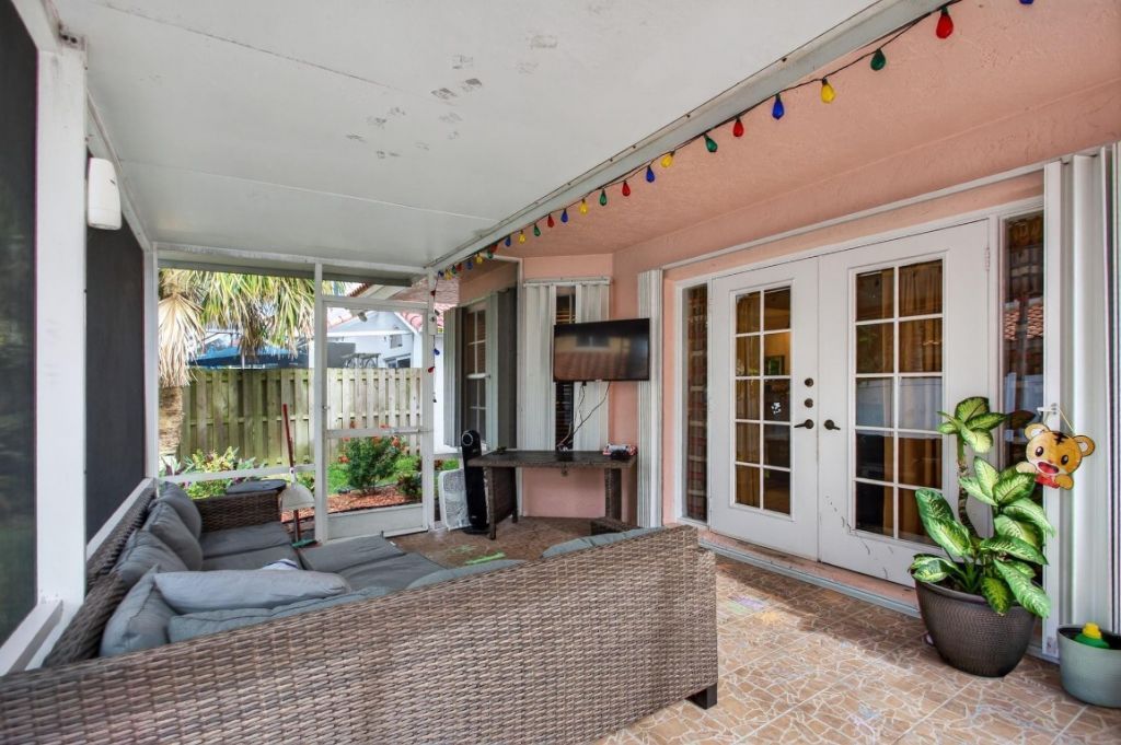 3071 NW 71st Avenue, Margate, FL 33063 Photo