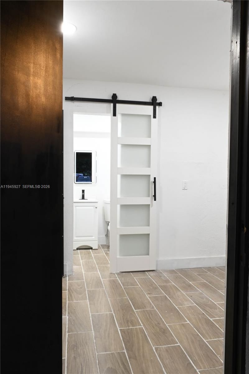 2496 SW 8th St, Fort Lauderdale, FL 33312 Photo