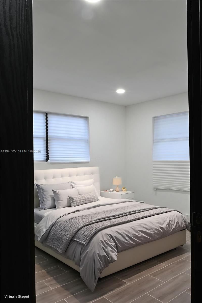 2496 SW 8th St, Fort Lauderdale, FL 33312 Photo