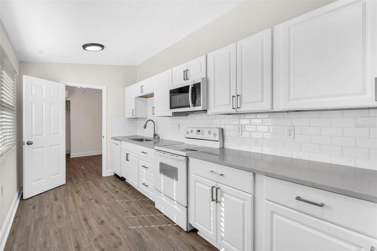 2140 22nd Avenue N, Saint Petersburg, FL 33713 Photo