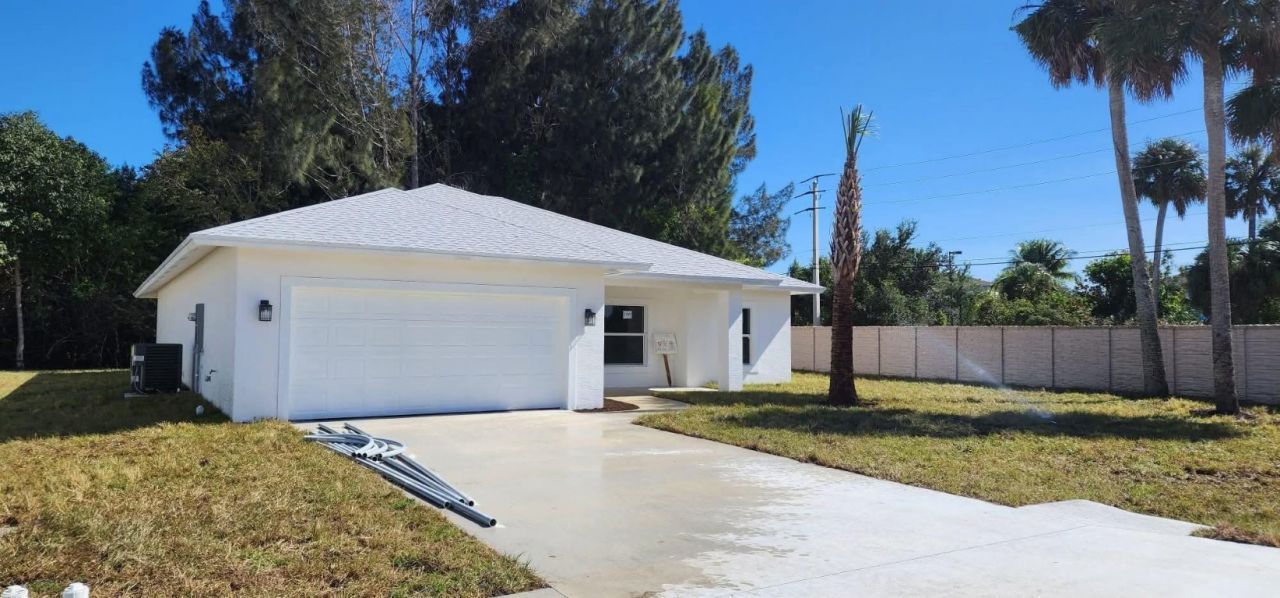 6524 Las Palmas Way, Port Saint Lucie, FL 34952 Photo