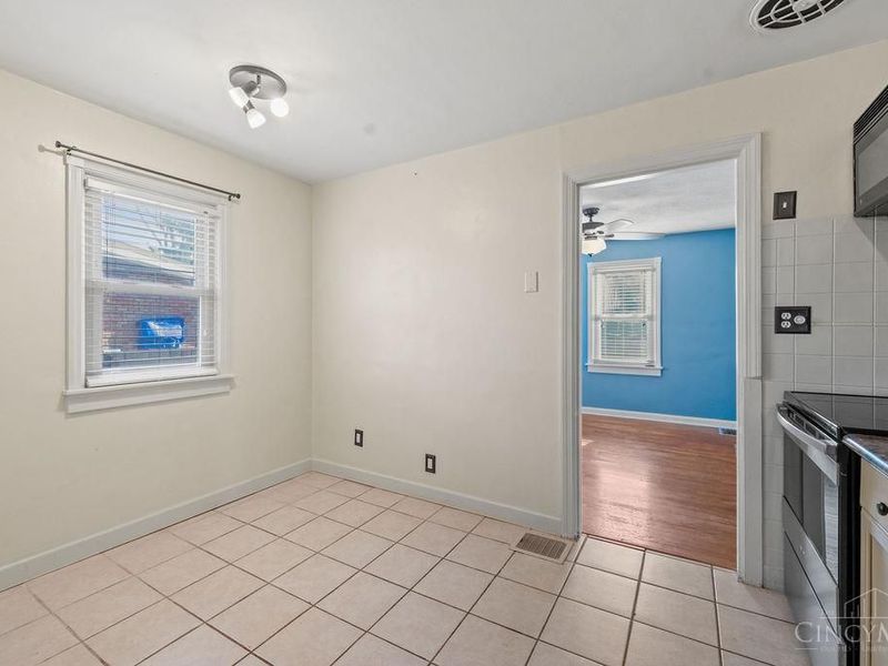 4050 OLeary Avenue, Deer Park, OH 45236 Photo 12