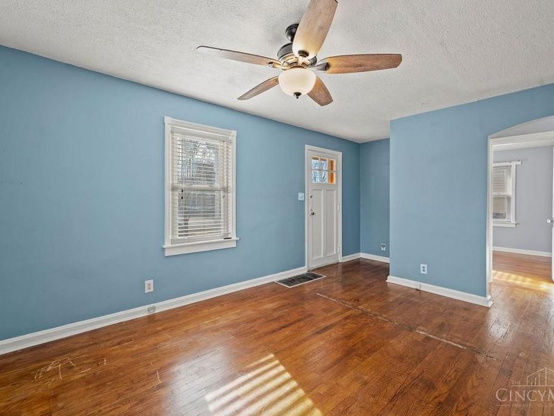 4050 OLeary Avenue, Deer Park, OH 45236 Photo 3