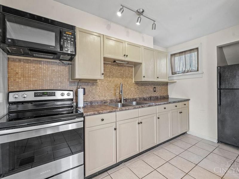 4050 OLeary Avenue, Deer Park, OH 45236 Photo 9