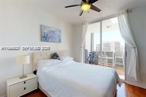 185 SE 14th Ter, Unit 1605, Miami, FL 33131 Photo
