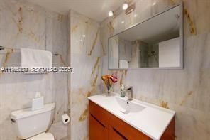 185 SE 14th Ter, Unit 1605, Miami, FL 33131 Photo