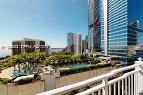 185 SE 14th Ter, Unit 1605, Miami, FL 33131 Photo