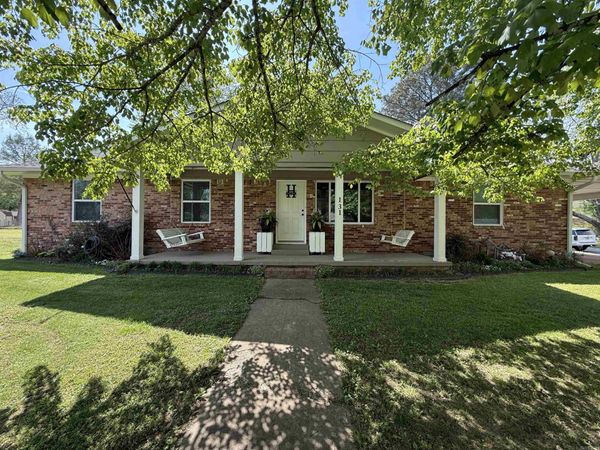 131 Cloverdale Boulevard, Searcy, AR 72143