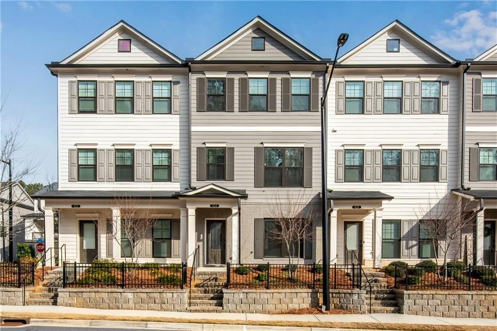 424 Stovall Place, Woodstock, GA 30188 Main Photo