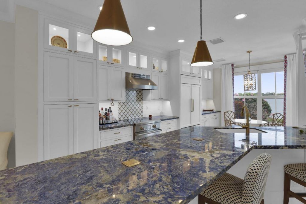 133 Las Brisas Circle, Hypoluxo, FL 33462 Photo