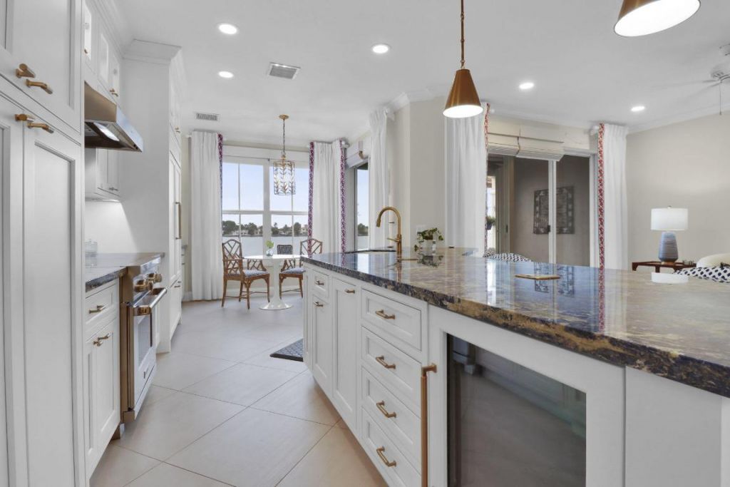 133 Las Brisas Circle, Hypoluxo, FL 33462 Photo