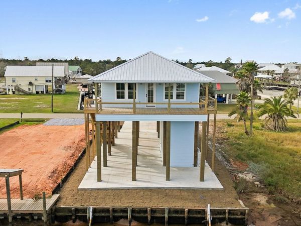 11064 Manhattan Street, Bay Saint Louis, MS 39520