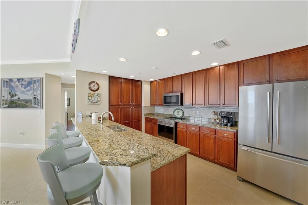 5781 Cape Harbour Dr, Unit 809, Cape Coral, FL 33914 Photo