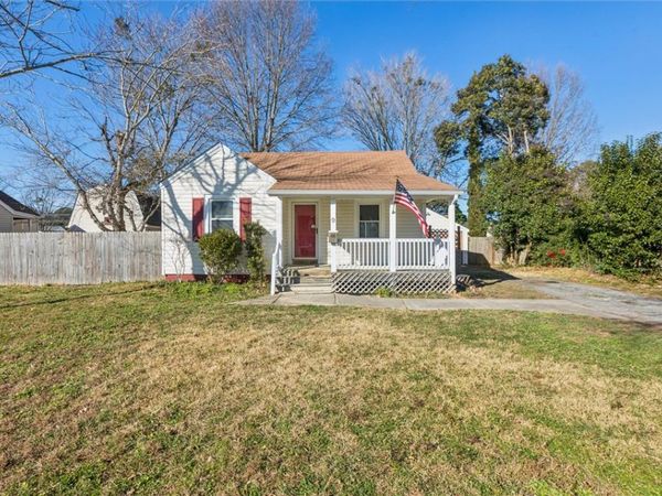 9 Maury Avenue, Newport News, VA 23601